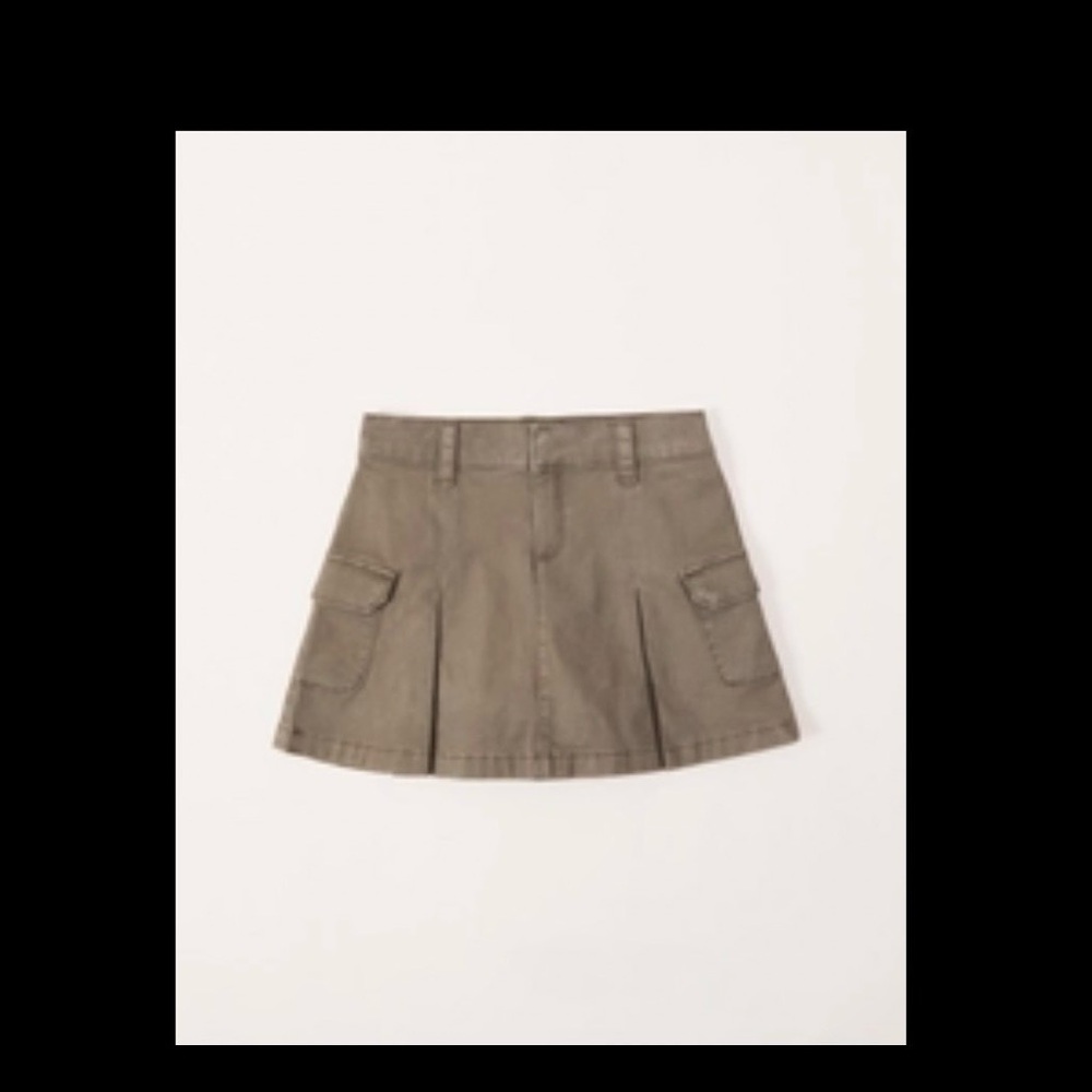 Abercrombie Kids Cargo Pleated Skort